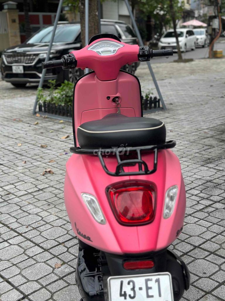 Piaggio Vespa Hồng. Mua bán Xe máy tại Quận Cẩm Lệ Đà Nẵng được đăng bởi gold hình 5