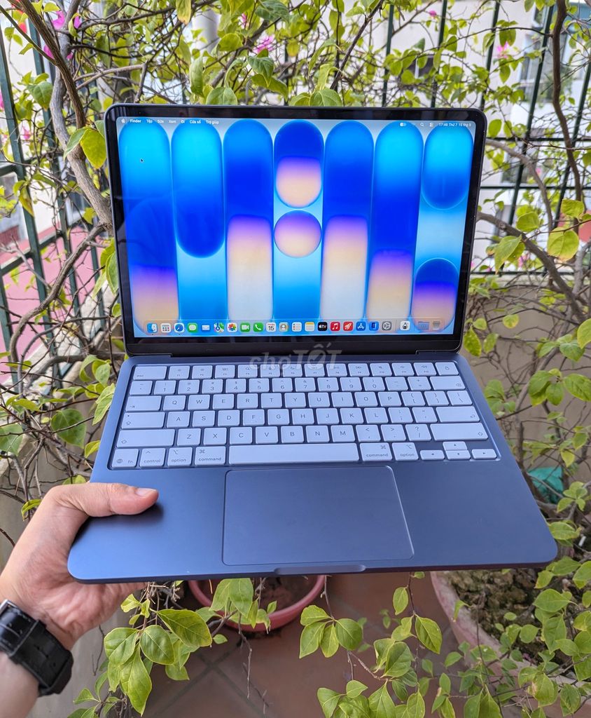 MacBook Neo 13 inch 256GB Sạc 12 Lần. Mua bán Laptop tại Quận Ba Đình Hà Nội được đăng bởi Phát hình 1