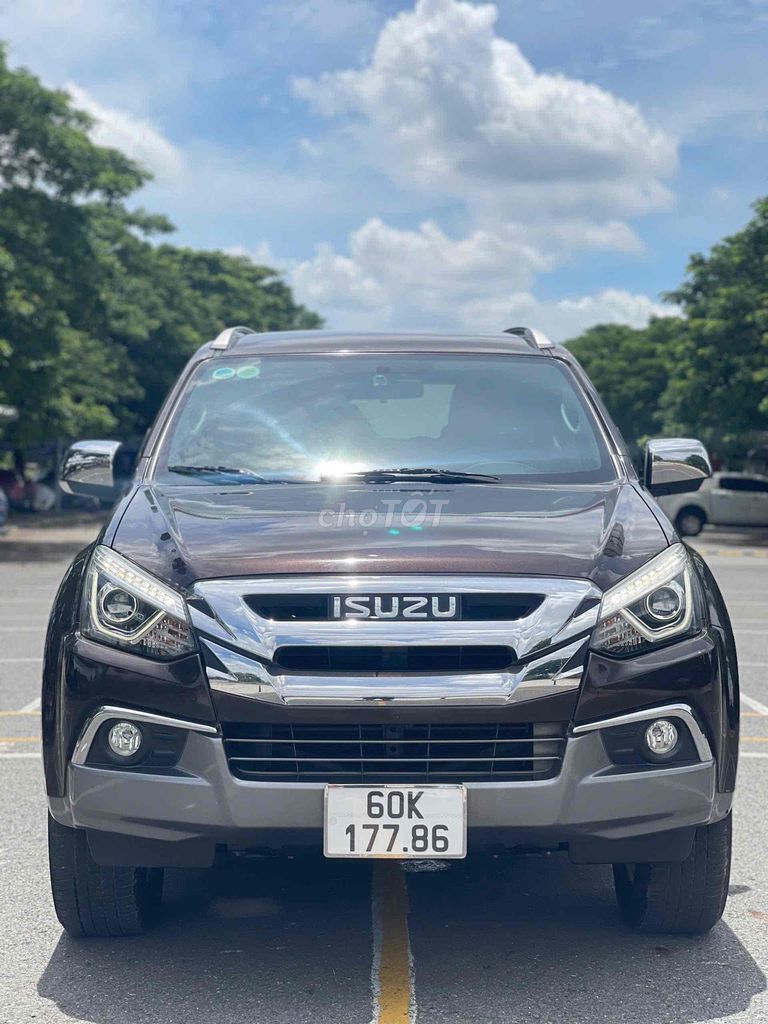 Isuzu Mu X 2018 - 49000 km