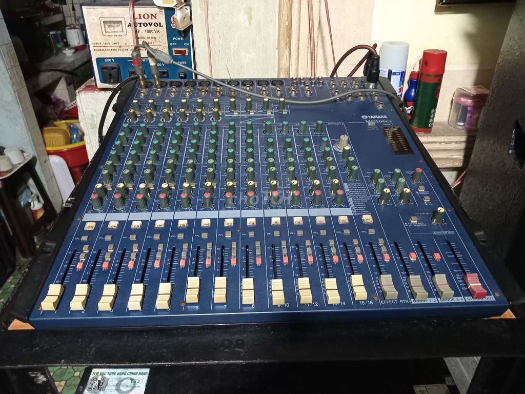 Mixer Yamaha MG 166CX thương hiệu Indonesia