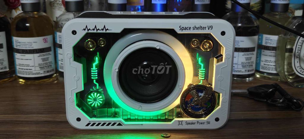 Loa Bluetooth Space V9 Trắng Đèn LED. Mua bán Tivi, Âm thanh tại Quận Hải Châu Đà Nẵng được đăng bởi Ở Đây Có Hương Thơm Làm Hài Lòng Bạn hình 1