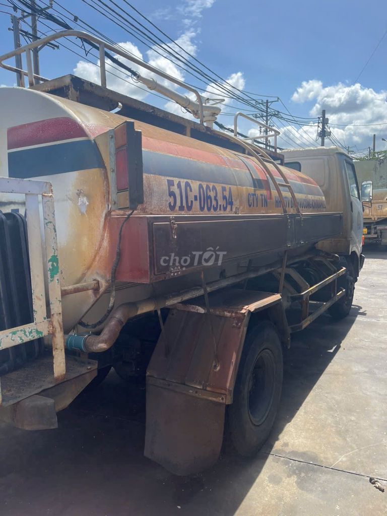 CT TNHH MTV DVCI Q11 BÁN XE BỒN TƯỚI HIỆU HINO. Mua bán Phương tiện khác tại Quận 11 Tp Hồ Chí Minh được đăng bởi Võ Văn Phát hình 2