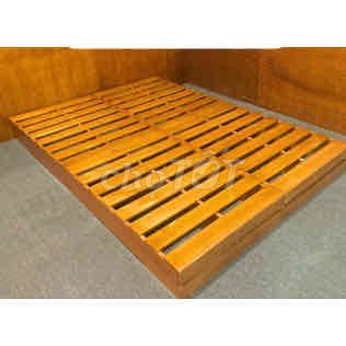 Pallet gỗ 1m2 x 2m. Mua bán Giường, chăn ga gối nệm tại Huyện Thanh Trì Hà Nội được đăng bởi Nhung Bùi hình 1