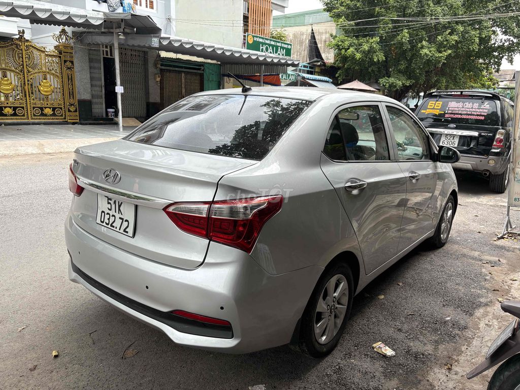 Hyundai Grand i10 2018 Sedan 1.2 MT - 78000 km. Mua bán Ô tô tại Huyện Bình Chánh Tp Hồ Chí Minh được đăng bởi Trân công Đai hình 4