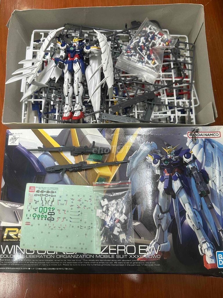 Mô hình Bandai Wing Gundam Zero EW cũ gãy tay. Mua bán Sở thích khác tại Huyện Châu Đức Bà Rịa - Vũng Tàu được đăng bởi phạm quốc khánh hình 1
