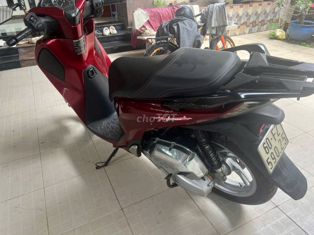 SH150 chính chủ, cần bán xe. Mua bán Xe máy tại Thành phố Biên Hòa Đồng Nai được đăng bởi Khong Vu Phuong hình 6