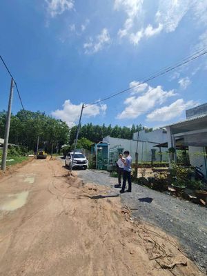 Cần bán nhanh lô đất 70m², giá 1tỷ450 triệu, sổ sẵn