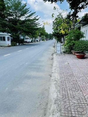 Biệt thự thự đơn lập, Đ. Nguyễn Duy Trinh, Phú Hữu,Q9. Dt: 459m2/35 Tỷ. Mua bán nhà ở tại Thành phố Thủ Đức Tp Hồ Chí Minh được đăng bởi Trần Thanh Tấn