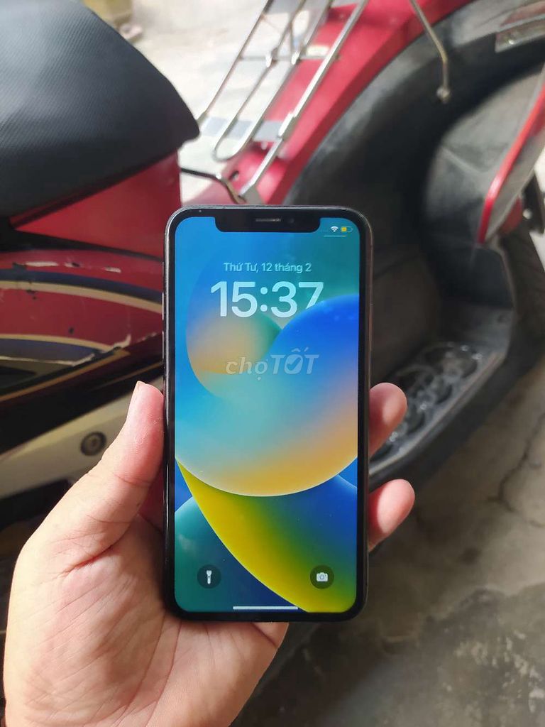 Iphone x 64G quốc tế ios16 màn phan quan nhẹ