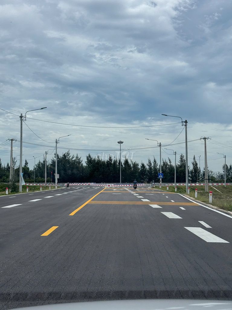 Chính chủ bán lô mt kdt degi - cát khánh, ngay chợ đồng lâm. khu tdtt Chính chủ bán lô mt kdt degi - cát khánh, ngay chợ đồng lâm. khu tdtt