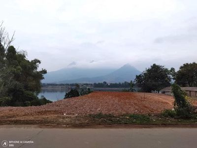 đất sổ đỏ 3 mặt tiền tay chạm nước sông đà view núi Ba Vì 4 tỷ. Mua bán đất tại Huyện Thanh Thuỷ Phú Thọ được đăng bởi bao tap