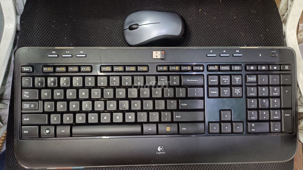 Bộ bàn phím chuột không dây Logitech MK520 bền bỉ. Mua bán Phụ kiện (Màn hình, Chuột...) tại Quận 11 Tp Hồ Chí Minh được đăng bởi Bảo hình 1