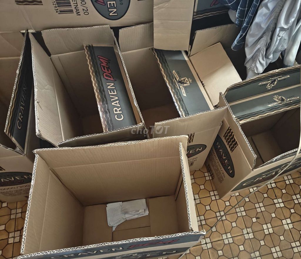 Thùng carton nhốt gà 3kg. Mua bán Đồ chuyên dụng, Giống nuôi trồng tại Quận 7 Tp Hồ Chí Minh được đăng bởi Nguyễn Huy hình 1