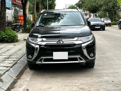 Mitsubishi Outlander 2.0 CVT sản xuất 2021