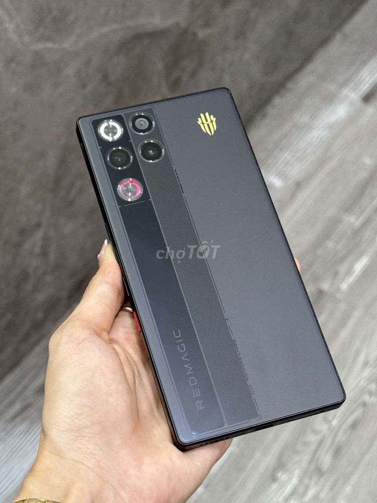 🔥 Red Magic 11 Pro 5G / Máy chính hãng FPT. Mua bán Điện thoại tại Quận Cẩm Lệ Đà Nẵng được đăng bởi Good Phone hình 1