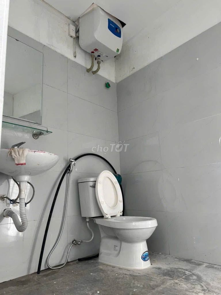 Аренда дома 90м², переулок 135 Дои Кан, Бадинь, с двором