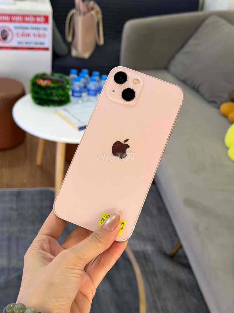 Apple iPhone 13 128GB Hồng Like New Quốc Tế 99%. Mua bán Điện thoại tại Quận 8 Tp Hồ Chí Minh được đăng bởi TRƯỜNG MOBILE  hình 1