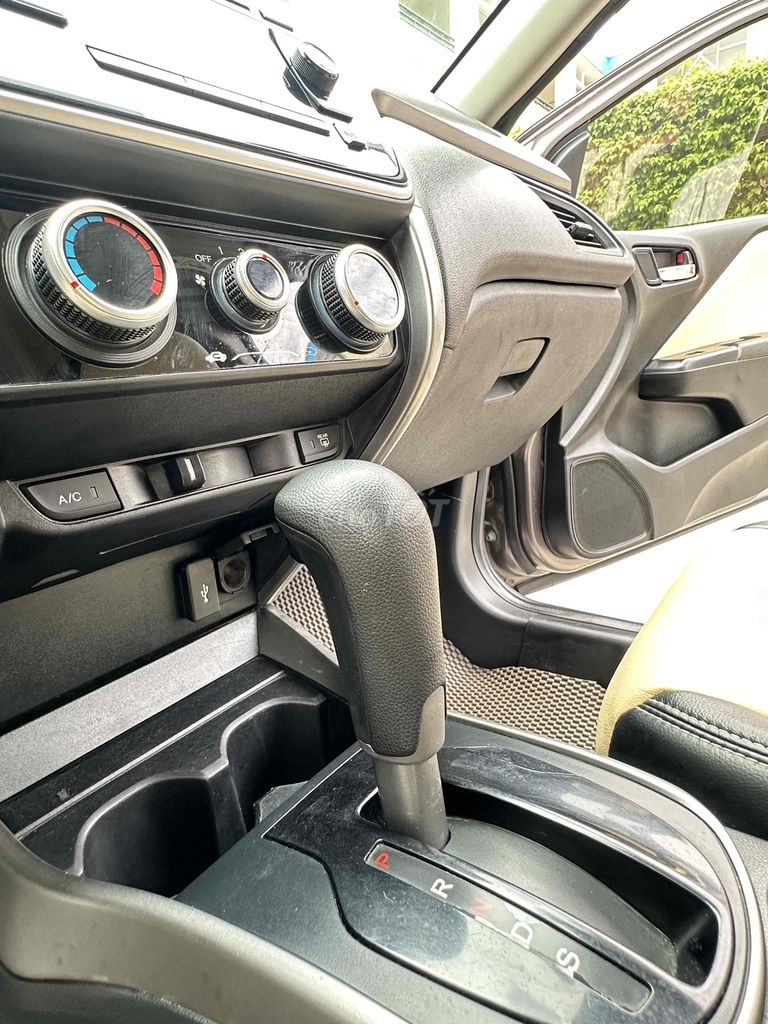 Honda City 2014 1.5 AT - 204563 km. Mua bán Ô tô tại Quận 12 Tp Hồ Chí Minh được đăng bởi Lê Hữu Hoàn hình 13