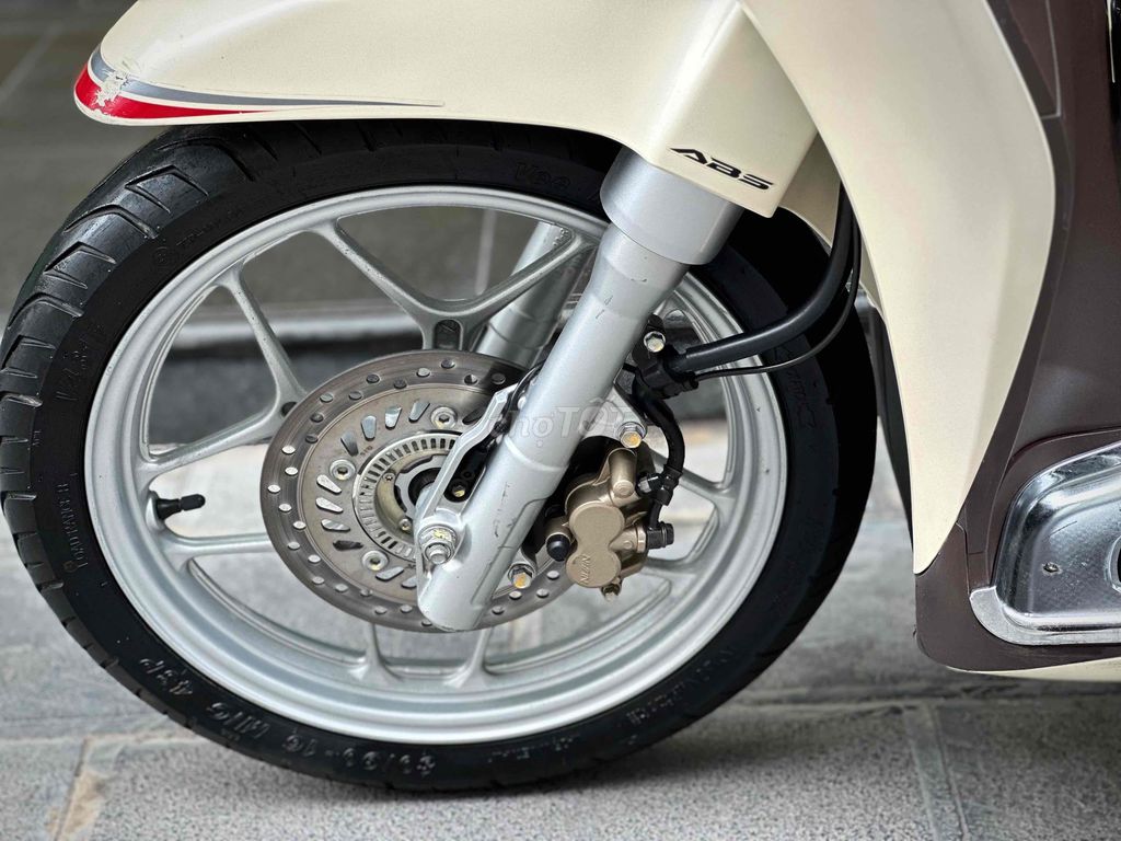 Honda Shmode phanh abs cao cấp Rất Mới 29E2. Mua bán Xe máy tại Quận Ba Đình Hà Nội được đăng bởi Xe Máy Nam Thi hình 6