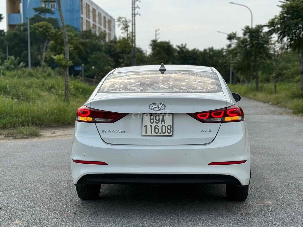 Hyundai Elantra 2017 1.6 MT - 82000 km. Mua bán Ô tô tại Huyện Gia Lộc Hải Dương được đăng bởi Nhất Tín Ô Tô Hải Dương hình 6