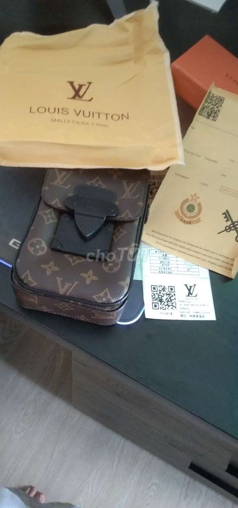 Túi Louis Vuitton Xách tay giá tốt