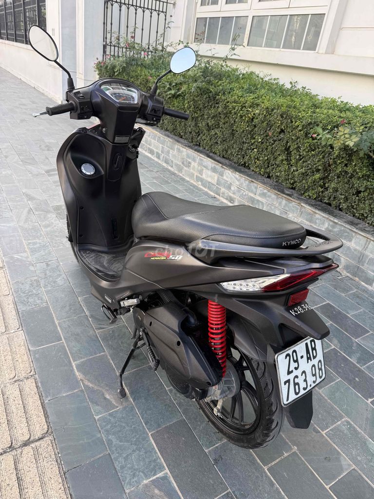 Конфеты Kymco Hermosa 50cc Sport 2025 Серые