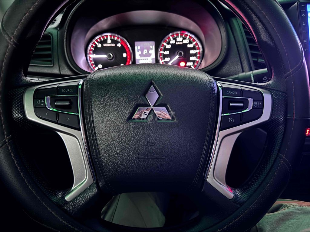 Mitsubishi Triton 2022 4x2 AT GLX - 60000 km