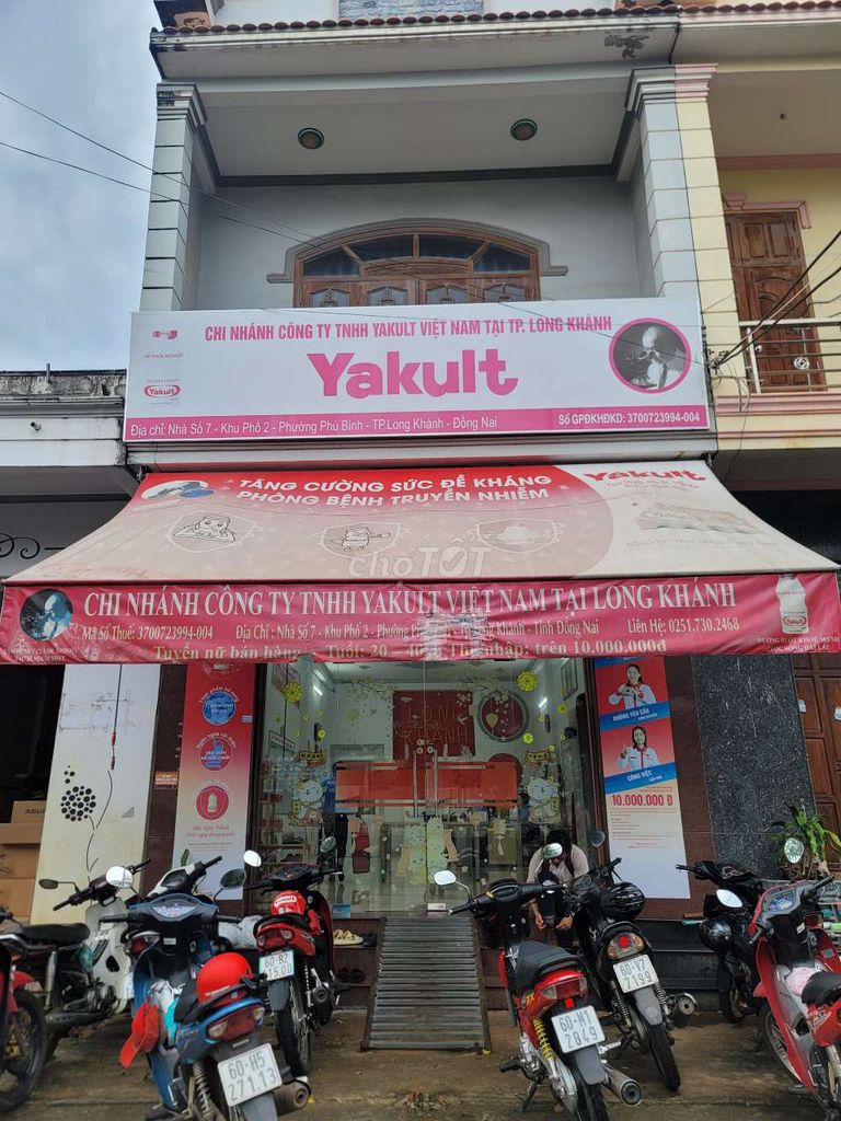 Nhận 5 chị giao sữa yakult