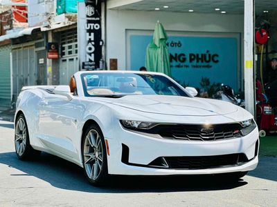 Chevrolet Camaro RS Convertible Model 2020