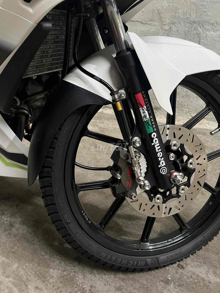 ex mới dọn ít đi . nhà trật nên bán. Mua bán Xe máy tại Quận 6 Tp Hồ Chí Minh được đăng bởi Bạch Hiệp Khôn hình 3