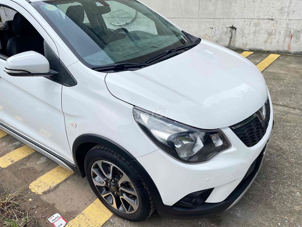 VinFast Fadil Plus 2021 Белый 62000 км