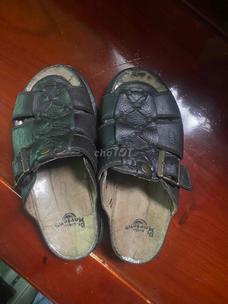 Dép Dr. Martens Nam Đen. Mua bán Giày dép tại Huyện Bình Chánh Tp Hồ Chí Minh được đăng bởi Thành hình 1