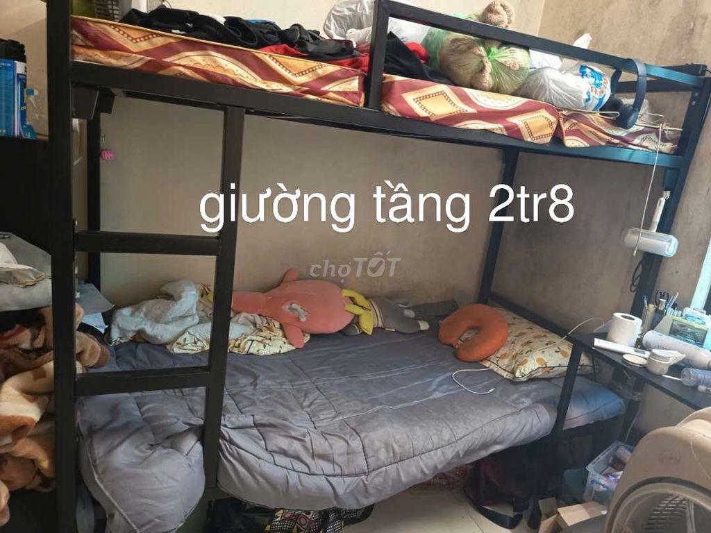 Giường tầng Kim loại Đen Tiết kiệm không gian. Mua bán Giường, chăn ga gối nệm tại Quận Hai Bà Trưng Hà Nội được đăng bởi Phạm Phúc hình 1