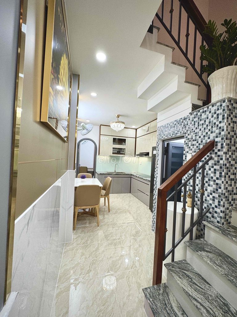 NHÀ MỚI FULL NỘI THẤT,2 TẦNG 3 PHÒNG NGỦ,HXH HOÀNG BẬT ĐẠT,P15,TB. Mua bán nhà ở tại Quận Tân Bình Tp Hồ Chí Minh được đăng bởi Minh Hoàng hình 3