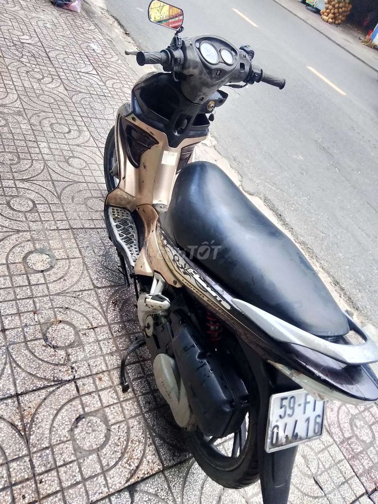 Su Hayate bstp giấy tờ đầy đủ ĐK 2011. Mua bán Xe máy tại Quận Tân Phú Tp Hồ Chí Minh được đăng bởi gia tường  hình 3