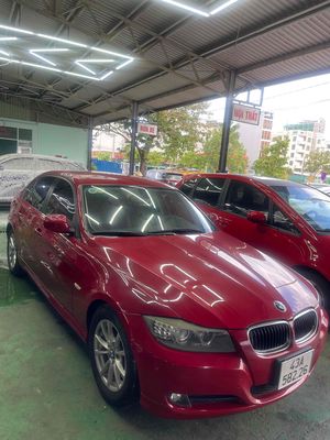 BMW 3 Series 2011 320i iEdition - 60000 km. Mua bán Ô tô tại Quận Ngũ Hành Sơn Đà Nẵng được đăng bởi Đỗ Quang Đại