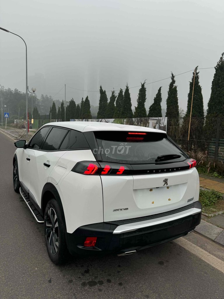 Peugeot 2008 SX 2022 Active 1.2 AT rất mới. Mua bán Ô tô tại Quận Nam Từ Liêm Hà Nội được đăng bởi Auto Anh Tuấn hình 6