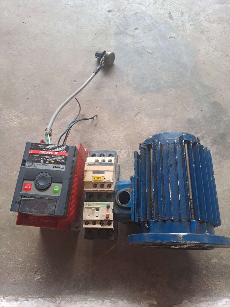Cả bộ biến tần Toshiba VFNC3S-2004PL. Mua bán Đồ chuyên dụng, Giống nuôi trồng tại Thành phố Thuận An Bình Dương được đăng bởi Bao Ca hình 1