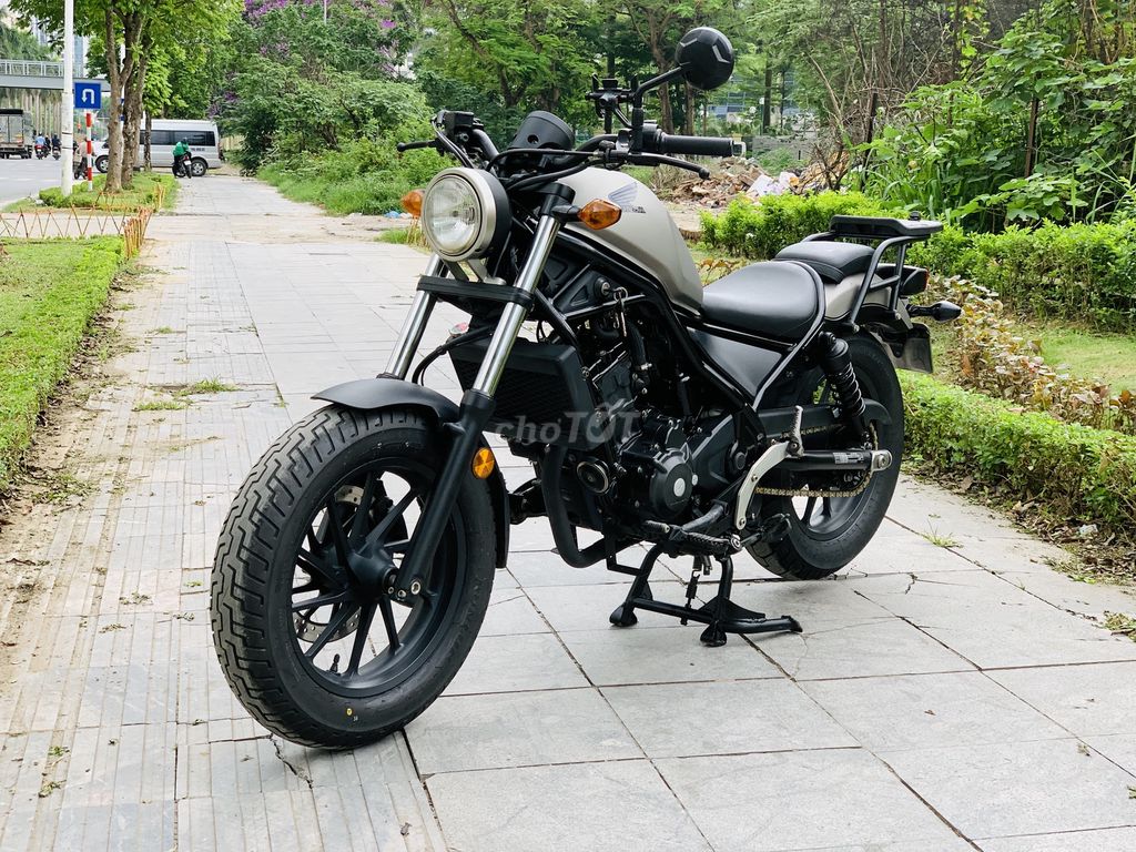 HONDA REBEL 300 CC MÀU ĐEN XÁM 1CHỦ ĐI TỪ ĐẦU 2023. Mua bán Xe máy tại Quận Nam Từ Liêm Hà Nội được đăng bởi HOÀNG ANH hình 1