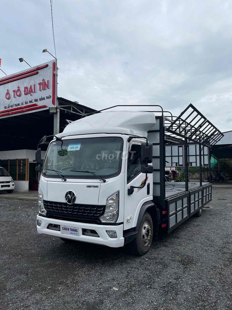 xe tải 8 tấn thùng 6,2m đời 2025 lăn bánh chưa 600. Mua bán Xe tải, xe ben tại Thị xã Cai Lậy Tiền Giang được đăng bởi Xe Tải Tiền Giang hình 5