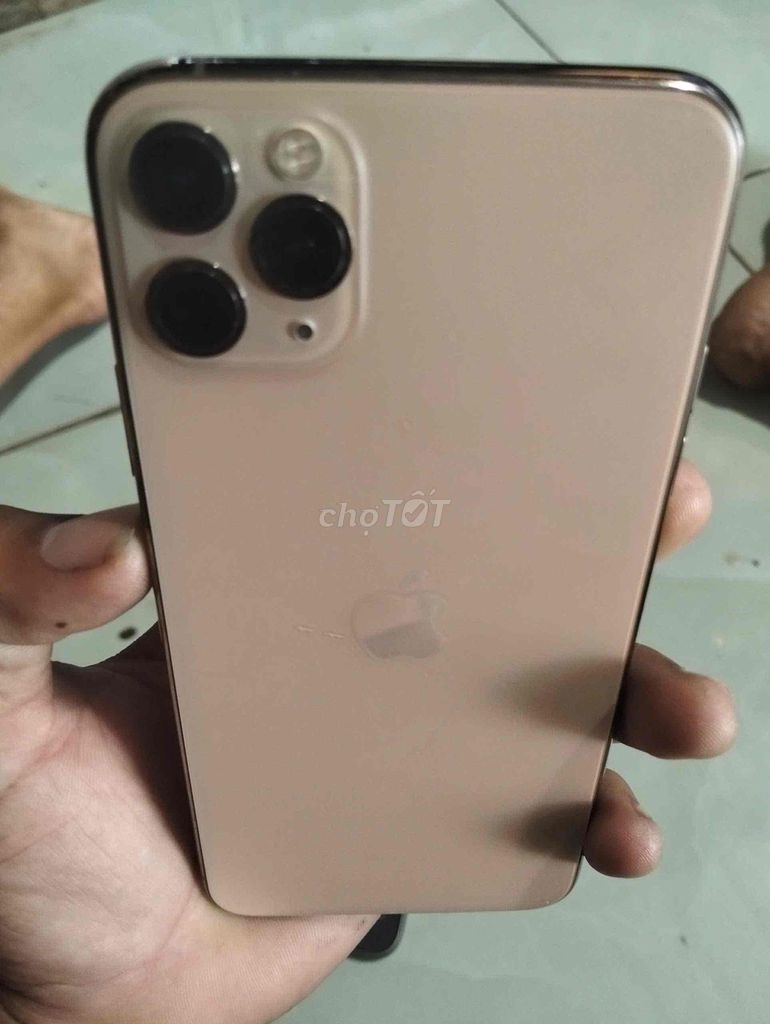 Apple iPhone 11 Pro Max 64GB Vàng. Mua bán Điện thoại tại Huyện Củ Chi Tp Hồ Chí Minh được đăng bởi tran minh tai hình 1