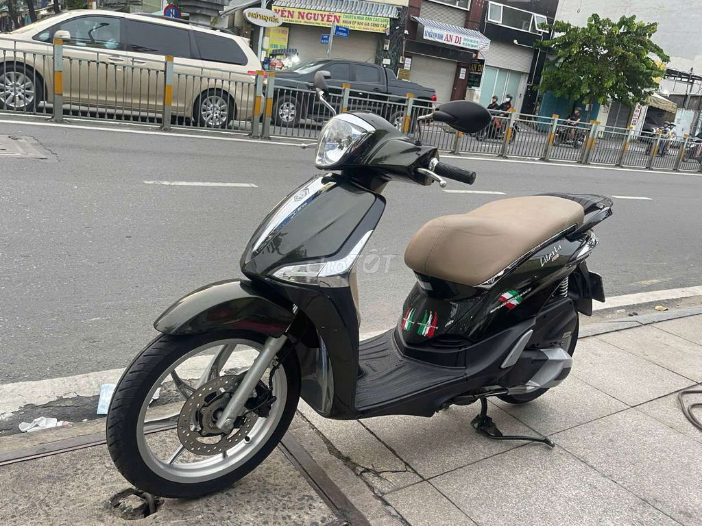 Piaggio Liberty yget ABS 2017 mới 90% Bstp chính c. Mua bán Xe máy tại Quận Tân Phú Tp Hồ Chí Minh được đăng bởi Tuanduy hình 1