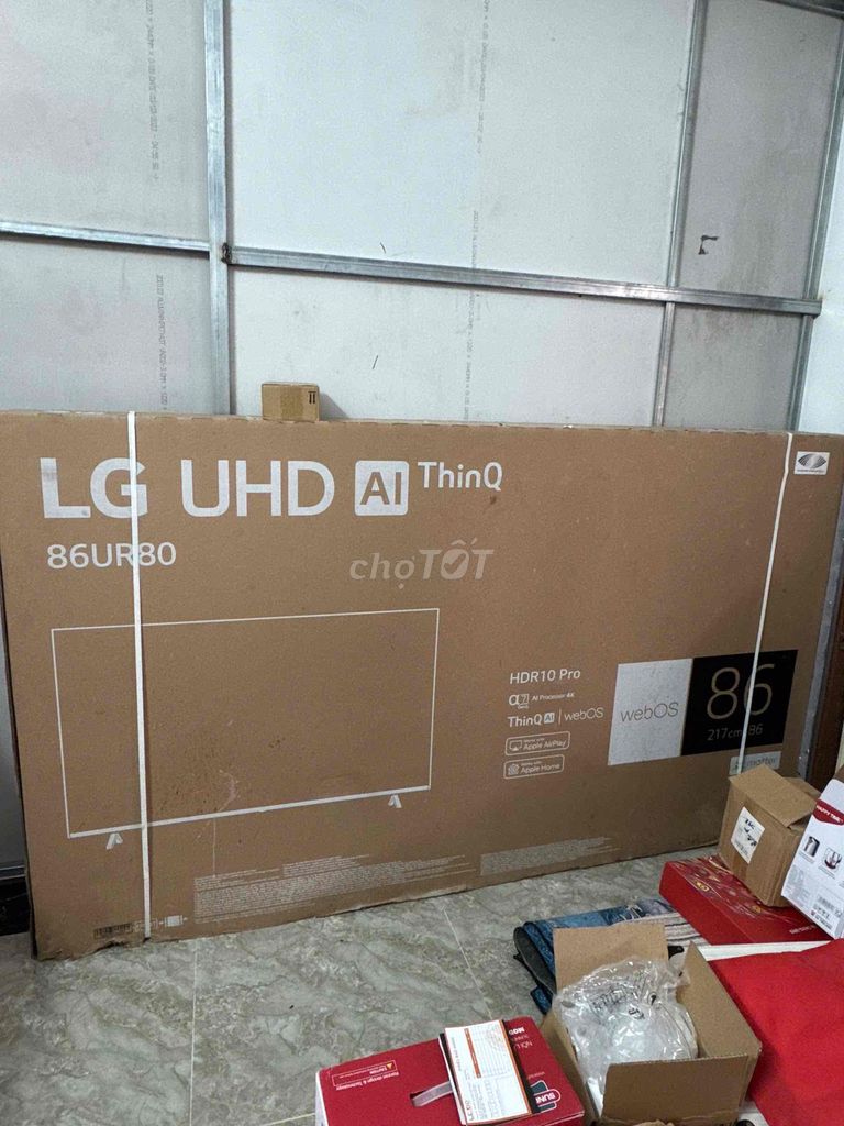 Tivi LG 86UR80 UHD 4K 86 inch. Mua bán Tivi, Âm thanh tại Thành phố Sóc Trăng Sóc Trăng được đăng bởi Điện Máy Huy Nguyễn hình 1