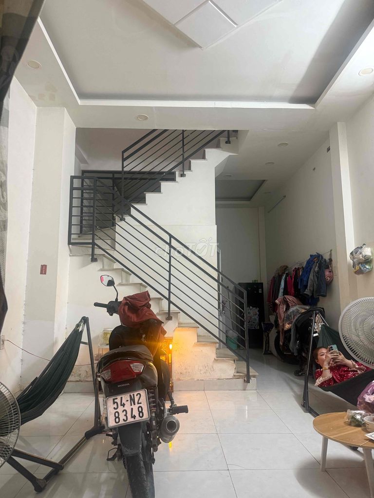 Rent · 2 bd · 72 м² · Huyện Nhà Bè, ул. Huỳnh Tấn Phát