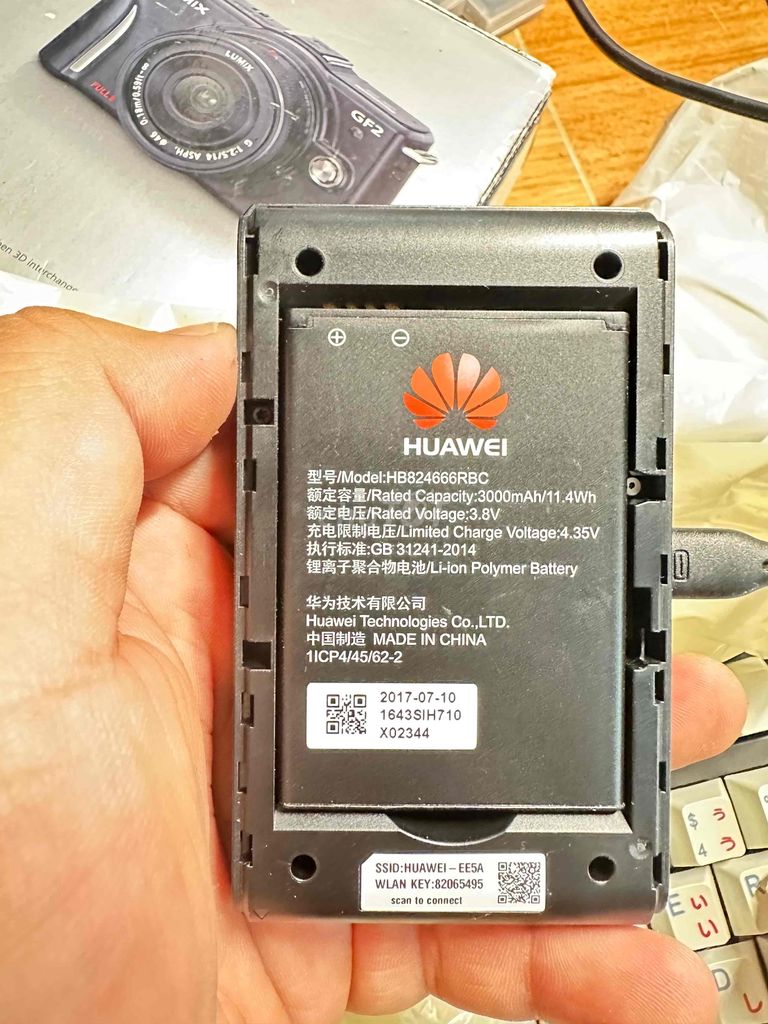 phát wifi huawei còn mới đã qua sử dụng