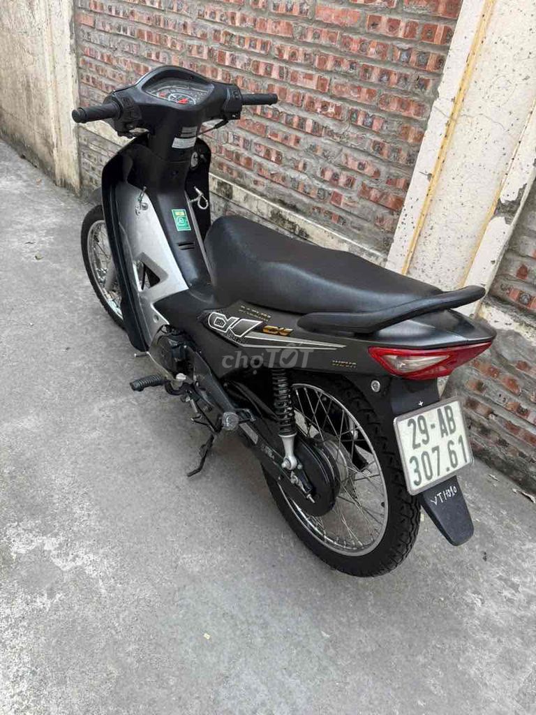 e bán xe học sinh 50cc xe còn rất mới và ngon ạ