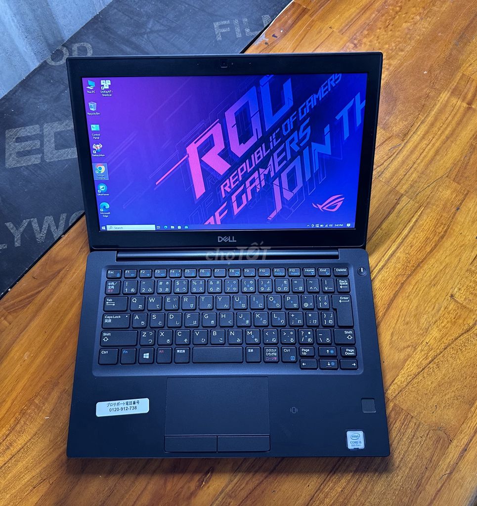 Dell 7290 i5 8th ram8gb ssd256gb