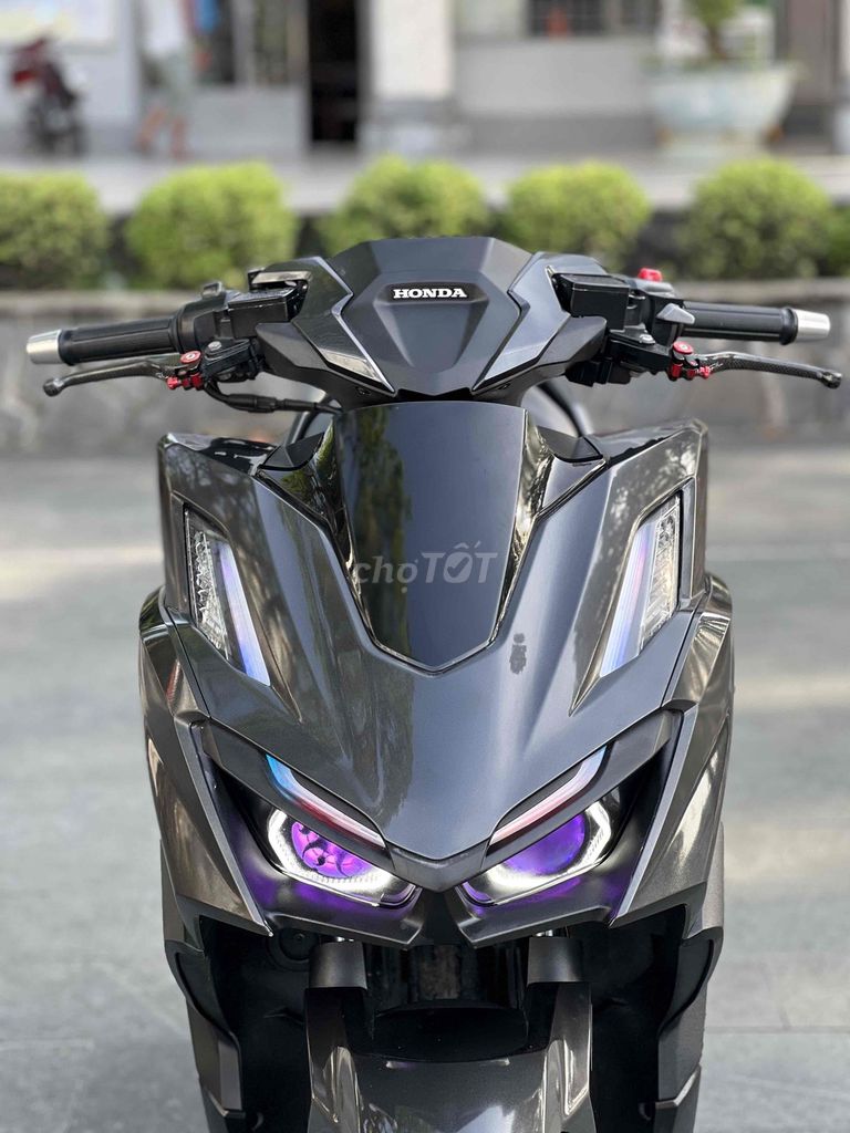 VARIO 160 ABS 2023 FULL KIỂNG BSTP CHÍNH CHỦ. Mua bán Xe máy tại Thành phố Thủ Đức Tp Hồ Chí Minh được đăng bởi Hiếu  hình 10