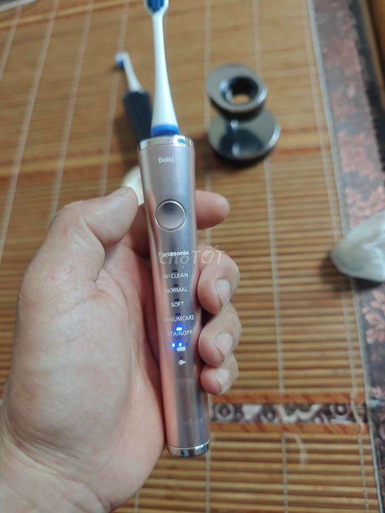Bàn chải điện Panasonic đế sạc sạc không dây