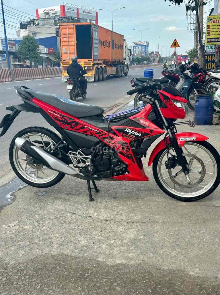 Suzuki Satria 2019 150cc Đỏ Góp 11tr nhận xe. Mua bán Xe máy tại Thành phố Thuận An Bình Dương được đăng bởi Xe Máy Cũ Bình Dương hình 7